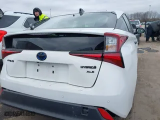 2022 Toyota Prius L Eco with VIN JTDKAMFU8N3175707, listed as a IAAI auction lot 41501024 with 42,103 mi miles. Bid and sale history available at carsss.com. Image 16.