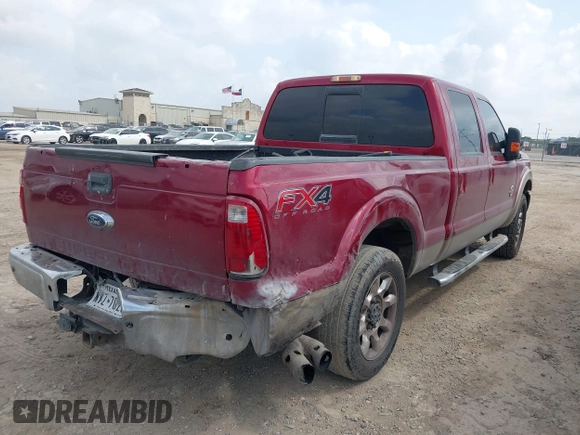 2014 Ford F-250 XL with VIN 1FT7W2BT3EEB24337, listed as a IAAI auction lot 42132541 with 316,919 mi miles. Bid and sale history available at carsss.com. Image 4.