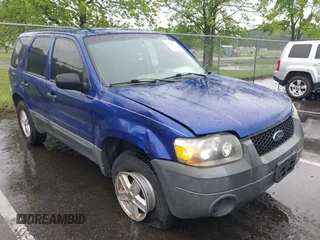 2005 Ford Escape XLS Value с VIN 1FMYU02Z15KA01409, выставлен на аукционе IAAI как лот 42264025 с пробегом 200 786 миль миль и . История ставок и продаж доступна на DreamBid. Изображение 12.