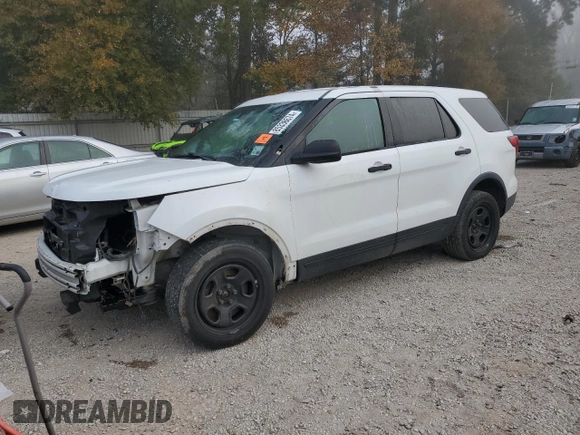 2016 Ford Utility Police Interceptor with VIN 1FM5K8AR1GGA62743, listed as a Copart auction lot 85338674 with 0 mi miles and Clean Title. Bid and sale history available at carsss.com. Image 1.