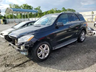 2015 Mercedes-Benz M 350 z VIN 4JGDA5JB1FA550043, wystawiony jako Copart lot #54179235 z przebiegiem 187 840 mil mil oraz Szkoda całkowita • Salvage title. Historia ofert i sprzedaży dostępna na DreamBid. Obrazek 1.