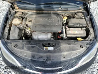 2015 Chrysler 200 Limited with VIN 1C3CCCAB9FN697691, listed as a Copart auction lot 51967435 with 138,964 mi miles and Salvage Title. Bid and sale history available at DreamBid. Image 11.