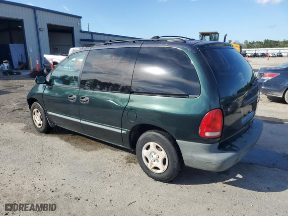 1998 Dodge Caravan with VIN 2B4FP25B1WR827822, listed as a Copart auction lot 70676574 with 192,726 mi miles and Salvage Title. Bid and sale history available at carsss.com. Image 2.