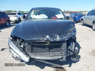 2023 Maserati Levante z VIN ZN661YUM3PX429958, wystawiony jako IAAI lot #41844196 z przebiegiem 19 878 mil mil oraz . Historia ofert i sprzedaży dostępna na DreamBid. Obrazek 6.
