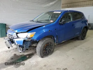 2018 Mitsubishi Outlander ES with VIN JA4AP3AU7JZ025827, listed as a Copart auction lot 53607525 with 104,785 mi miles and Salvage title. Bid and sale history available at DreamBid. Image 1.