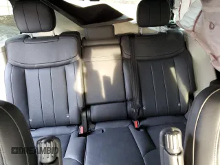 2023 Land Rover Range Rover SE z VIN SALKP9E71PA009978, wystawiony jako Copart lot #46023005 z przebiegiem 17 618 mil mil oraz Szkoda całkowita • Salvage title. Historia ofert i sprzedaży dostępna na DreamBid. Obrazek 10.