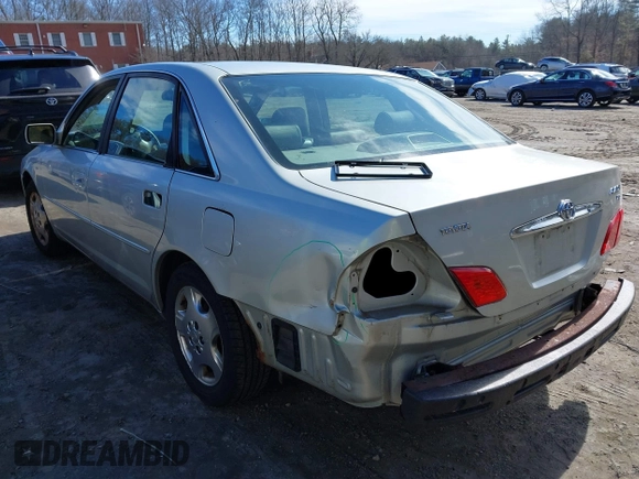 2004 Toyota Avalon XL z VIN 4T1BF28B64U340420, wystawiony jako IAAI lot #41753265 z przebiegiem 173 302 mil mil oraz . Historia ofert i sprzedaży dostępna na DreamBid. Obrazek 3.
