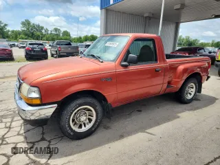 1999 Ford Ranger XL z VIN 1FTYR10V9XPA82337, wystawiony jako Copart lot #61868925 z przebiegiem 171 384 mil mil oraz Czysty tytuł • Clean title. Historia ofert i sprzedaży dostępna na DreamBid. Obrazek 1.