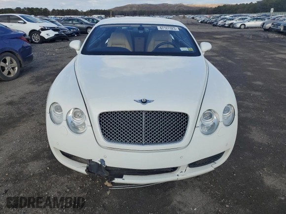 2005 Bentley Continental GT GT z VIN SCBCR63W65C028979, wystawiony jako Copart lot #67127323 z przebiegiem 100 646 mil mil oraz Szkoda całkowita • Salvage title. Historia ofert i sprzedaży dostępna na DreamBid. Obrazek 5.