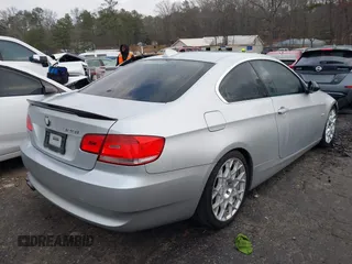 2008 BMW 3 Series 328i with VIN WBAWB33588P134333, listed as a IAAI auction lot 41217964 with 171,541 mi miles. Bid and sale history available at carsss.com. Image 4.