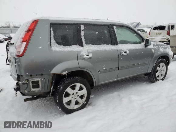 2006 Nissan X-Trail XE z VIN JN8BT08VX6W210650, wystawiony jako Copart lot #42935915 z przebiegiem 240 000 mil mil oraz Szkoda całkowita • Salvage title. Historia ofert i sprzedaży dostępna na DreamBid. Obrazek 3.
