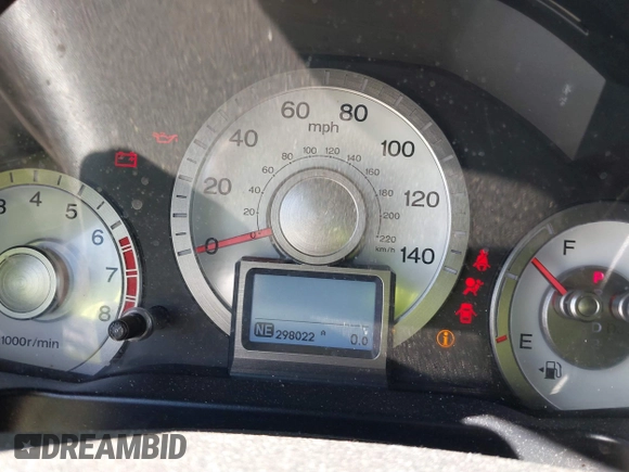 2010 Honda Pilot Touring with VIN 5FNYF4H91AB020868, listed as a IAAI auction lot 41783104 with 298,022 mi miles and . Bid and sale history available at carsss.com. Image 7.