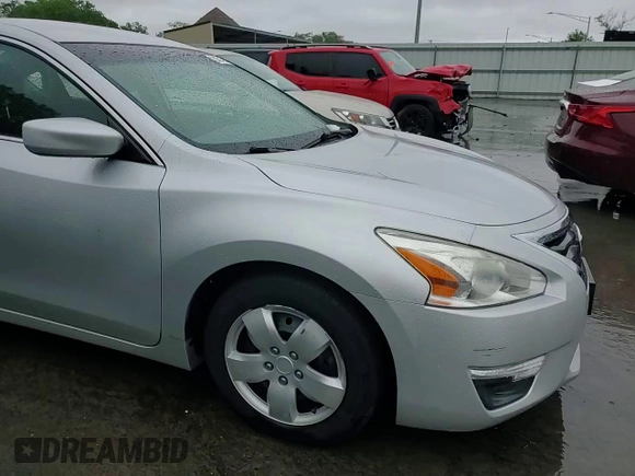 2015 Nissan Altima 2.5 z VIN 1N4AL3AP9FC261682, wystawiony jako Copart lot #58394395 z przebiegiem 106 953 mil mil oraz Szkoda całkowita • Salvage title. Historia ofert i sprzedaży dostępna na DreamBid. Obrazek 14.