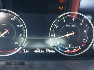 2018 BMW X6 xDrive35i with VIN 5UXKU2C55J0X49585, listed as a IAAI auction lot 41513997 with 57,204 mi miles. Bid and sale history available at carsss.com. Image 16.