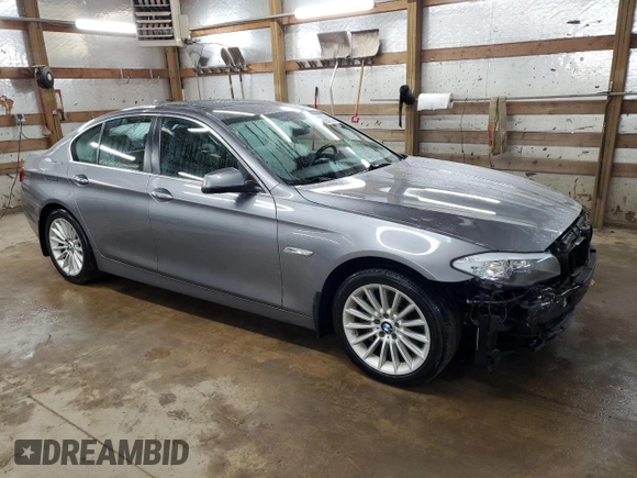 2013 BMW 5 Series 535i xDrive with VIN WBAFU7C59DDU70568, listed as a Copart auction lot 52513685 with 113,253 mi miles and Salvage Title. Bid and sale history available at carsss.com. Image 4.