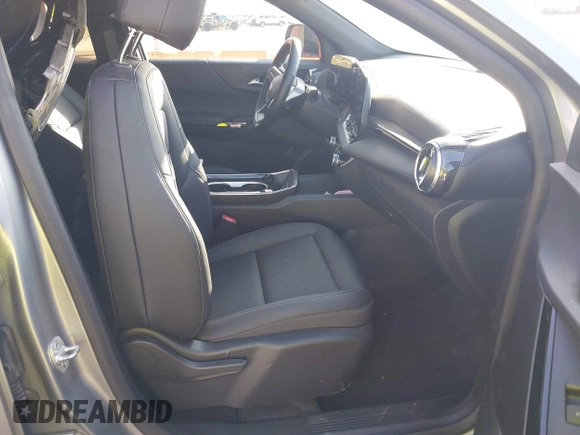 2025 Chevrolet Equinox AWD LT with VIN 3GNAXPEG4SL177985, listed as a IAAI auction lot 41978555 with 11,819 mi miles. Bid and sale history available at carsss.com. Image 5.