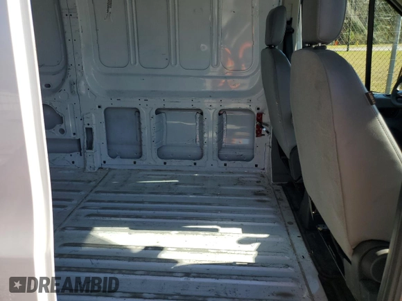 2018 Ford Transit с VIN 1FTYR2XG9JKB49567, выставлен на аукционе Copart как лот 87176204 с пробегом 109 048 миль миль и Чистый • Clean title. История ставок и продаж доступна на DreamBid. Изображение 11.