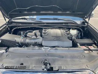 2014 Toyota 4Runner Limited z VIN JTEBU5JR6E5179335, wystawiony jako Copart lot #59226255 z przebiegiem 165 172 mil mil oraz Szkoda całkowita • Salvage title. Historia ofert i sprzedaży dostępna na DreamBid. Obrazek 7.