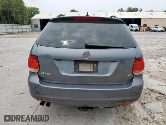2014 Volkswagen Jetta TDI w/Sunroof with VIN 3VWPL7AJ7EM600344, listed as a Copart auction lot 57638955 with 191,498 mi miles and Salvage title. Bid and sale history available at DreamBid. Image 6.