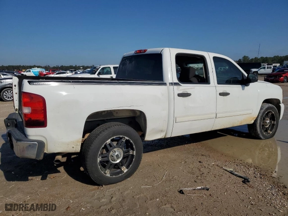 2011 Chevrolet Silverado 1500 LS with VIN 3GCPCREA6BG401823, listed as a Copart auction lot 85813824 with 147,882 mi miles and Clean Title. Bid and sale history available at carsss.com. Image 3.