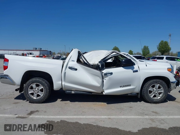 2014 Toyota Tundra 4WD Truck SR5 with VIN 5TFDW5F1XEX390763, listed as a IAAI auction lot 41973864 with 117,369 mi miles. Bid and sale history available at carsss.com. Image 13.