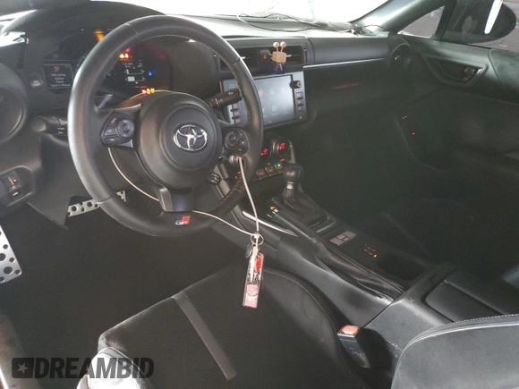 2022 Toyota 86 Premium with VIN JF1ZNBF11N8755922, listed as a Copart auction lot 45524505 with 35,968 mi miles and Salvage Title. Bid and sale history available at DreamBid. Image 8.