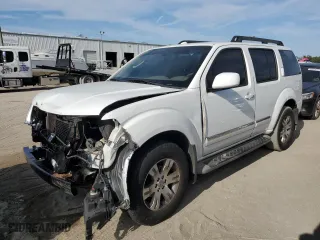 2012 Nissan Pathfinder S with VIN 5N1AR1NB2CC620891, listed as a Copart auction lot 84509624 with 161,019 mi miles and Salvage Title. Bid and sale history available at carsss.com. Image 1.