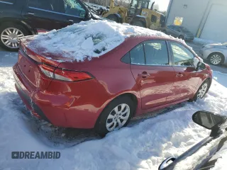 2021 Toyota Corolla LE with VIN JTDEPMAE8MJ138467, listed as a Copart auction lot 42791315 with 51,513 mi miles and Salvage Title. Bid and sale history available at DreamBid. Image 3.