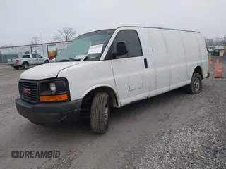 2007 GMC Savana Cargo Van with VIN 1GTGG29V771108284, listed as a IAAI auction lot 41483293 with 253,294 mi miles. Bid and sale history available at carsss.com. Image 2.