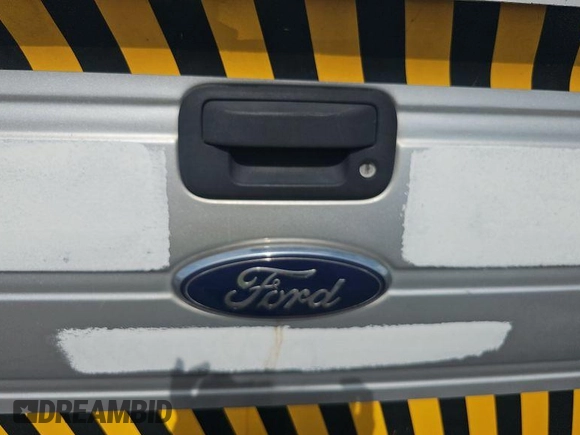 2014 Ford F-150 XL with VIN 1FTMF1CM5EKD54547, listed as a IAAI auction lot 42729479 with 188,818 mi miles and . Bid and sale history available at DreamBid. Image 18.