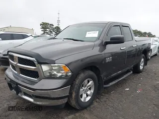 2015 Ram 1500 SLT z VIN 1C6RR6GG9FS512153, wystawiony jako IAAI lot #41475083 z przebiegiem 64 338 mil mil oraz . Historia ofert i sprzedaży dostępna na DreamBid. Obrazek 17.