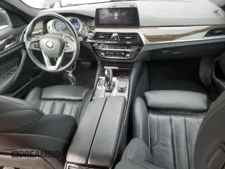2019 BMW 5 Series 530i with VIN WBAJA5C55KWW07708, listed as a Copart auction lot 45111275 with 42,363 mi miles and Salvage Title. Bid and sale history available at carsss.com. Image 8.