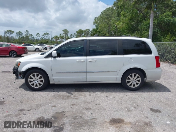 2016 Chrysler Town & Country Touring with VIN 2C4RC1BG5GR268623, listed as a IAAI auction lot 41966933 with 172,235 mi miles. Bid and sale history available at carsss.com. Image 14.