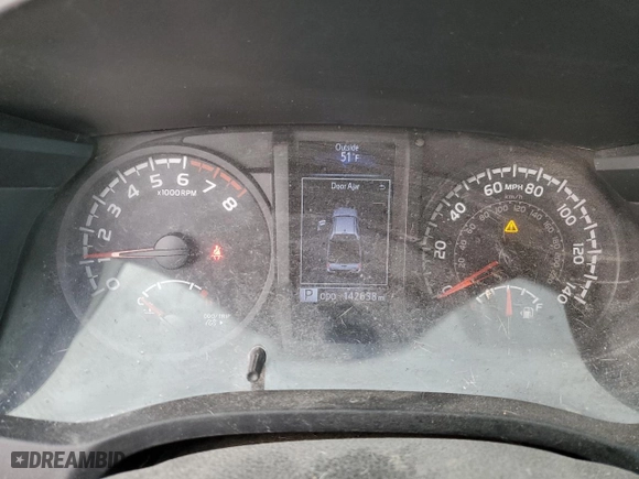 2019 Toyota Tacoma 4WD SR with VIN 3TMCZ5AN6KM249400, listed as a Copart auction lot 49929635 with 142,638 mi miles and Clean Title. Bid and sale history available at carsss.com. Image 9.