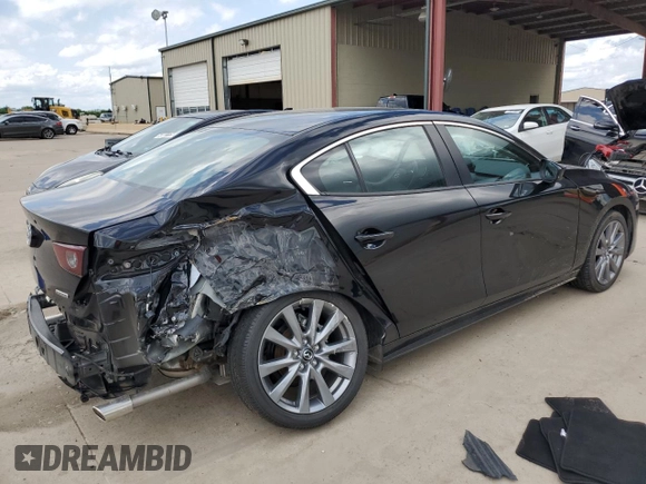 2025 Mazda 3 S Preferred with VIN 3MZBPACM1SM458006, listed as a Copart auction lot 54357625 with 7,468 mi miles and Clean Title. Bid and sale history available at DreamBid. Image 3.