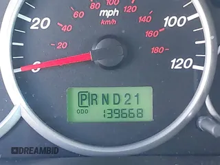 2006 Mazda Tribute i with VIN 4F2YZ92Z66KM10050, listed as a IAAI auction lot 41346153 with 139,668 mi miles and . Bid and sale history available at carsss.com. Image 15.