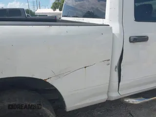 2016 Ram 2500 Tradesman z VIN 3C6TR4CT0GG196874, wystawiony jako IAAI lot #42218216 z przebiegiem Nie podano mil oraz . Historia ofert i sprzedaży dostępna na DreamBid. Obrazek 6.