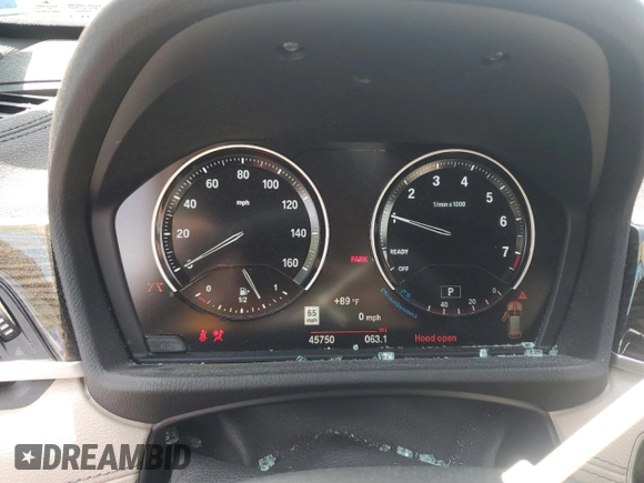 2020 BMW X1 xDrive28i с VIN WBXJG9C03L5P43018, выставлен на аукционе Copart как лот 61079135 с пробегом 45 750 миль миль и Списание • Salvage title. История ставок и продаж доступна на DreamBid. Изображение 9.