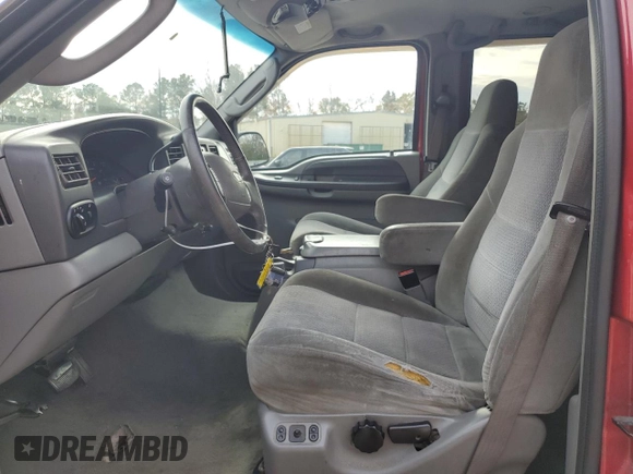 2003 Ford Excursion XLT with VIN 1FMNU41S63ED13428, listed as a Copart auction lot 81823804 with 219,056 mi miles and Salvage Title. Bid and sale history available at DreamBid. Image 7.