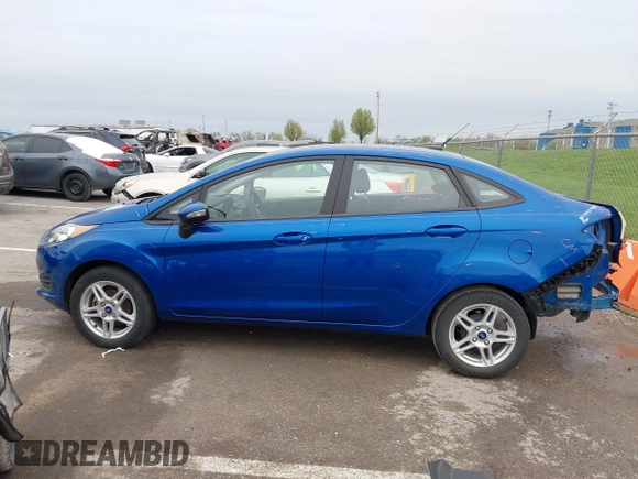2019 Ford Fiesta SE with VIN 3FADP4BJ5KM116889, listed as a IAAI auction lot 41962192 with 15,682 mi miles. Bid and sale history available at carsss.com. Image 15.