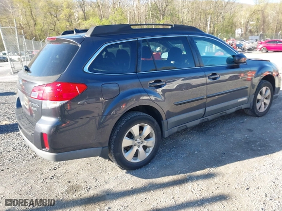 2012 Subaru Outback 3.6R Limited with VIN 4S4BRDLC3C2267858, listed as a IAAI auction lot 42059094 with 162,505 mi miles. Bid and sale history available at carsss.com. Image 4.