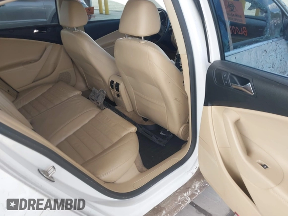 2008 Volkswagen Passat 3.6L V6 with VIN WVWCU73C18P112907, listed as a IAAI auction lot 42333428 with 113,174 mi miles and . Bid and sale history available at DreamBid. Image 8.