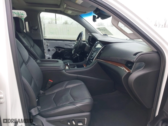 2018 Cadillac Escalade Luxury with VIN 1GYS3BKJ2JR223679, listed as a IAAI auction lot 41429770 with 76,440 mi miles. Bid and sale history available at carsss.com. Image 5.