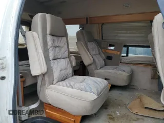 1993 Ford Econoline Cargo with VIN 1FDEE14N8PHA30213, listed as a Copart auction lot 88100175 with 87,897 mi miles and Clean Title. Bid and sale history available at carsss.com. Image 11.