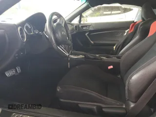 2013 Scion FR-S z VIN JF1ZNAA10D2724258, wystawiony jako Copart lot #60417725 z przebiegiem 138 315 mil mil oraz Czysty tytuł • Clean title. Historia ofert i sprzedaży dostępna na DreamBid. Obrazek 7.