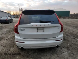 2018 Volvo XC90 Momentum with VIN YV4102XK0J1332715, listed as a Copart auction lot 68469042 with Not Provided miles. Bid and sale history available at carsss.com. Image 6.
