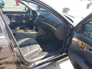 2007 Mercedes-Benz E 350 with VIN WDBUF56X97B133970, listed as a IAAI auction lot 42087042 with 125,113 mi miles and . Bid and sale history available at carsss.com. Image 5.