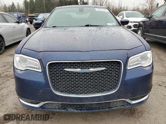 2016 Chrysler 300 Anniversary Edition with VIN 2C3CCAAG8GH197726, listed as a Copart auction lot 48639725 with 199,523 mi miles and Clean Title. Bid and sale history available at DreamBid. Image 5.