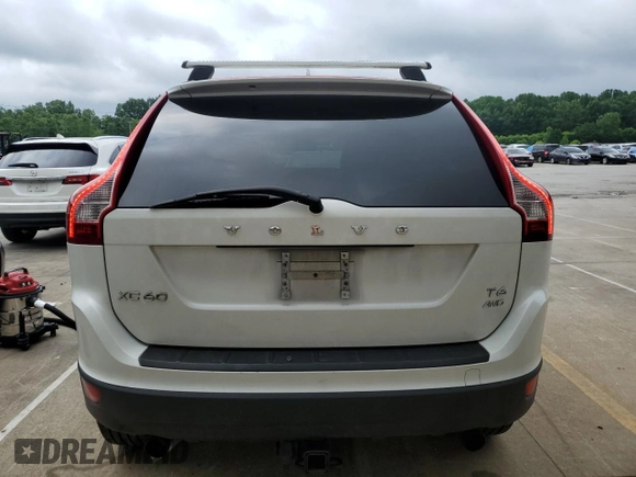 2013 Volvo XC60 T6 with VIN YV4902DZXD2462102, listed as a Copart auction lot 61441065 with 165,556 mi miles and Salvage title. Bid and sale history available at DreamBid. Image 6.