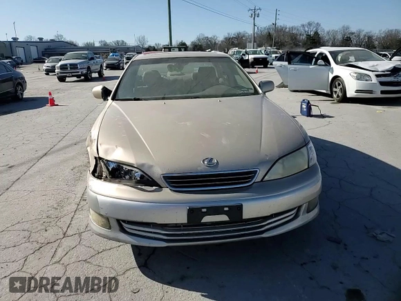 2001 Lexus ES with VIN JT8BF28GX10326716, listed as a Copart auction lot 48756055 with 244,656 mi miles and Clean Title. Bid and sale history available at carsss.com. Image 10.